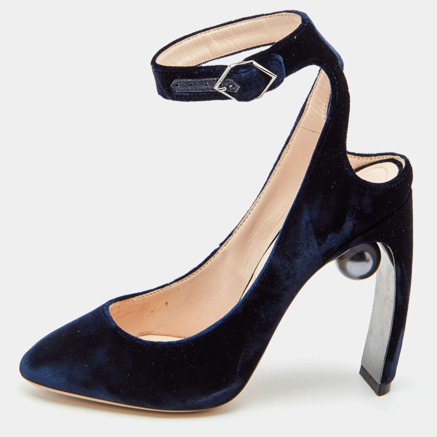 Women'S Shoes * | Nicholas Kirkwood Velvet Lola Pearl-Detail Ankle Strap Pumps Size 36.5 For Women Navy Blue